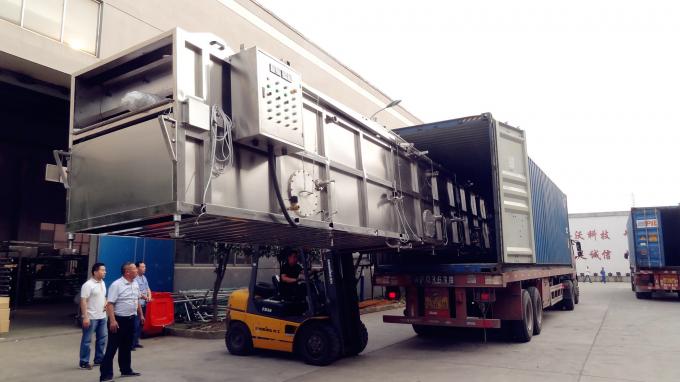 PLC Control Customized Juice Filling Machine, RCGF 18-18-6juice bottling line 4