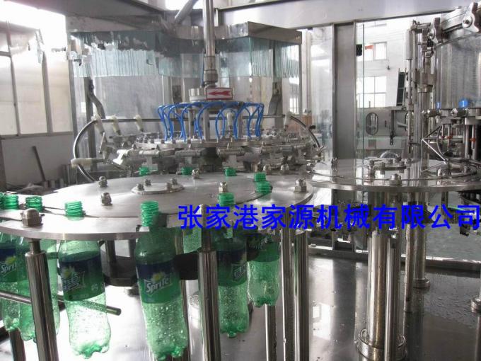 PLC Control Beverage / Carbonated Drink Filling Machine Electric Driven 380V 50HZ 0