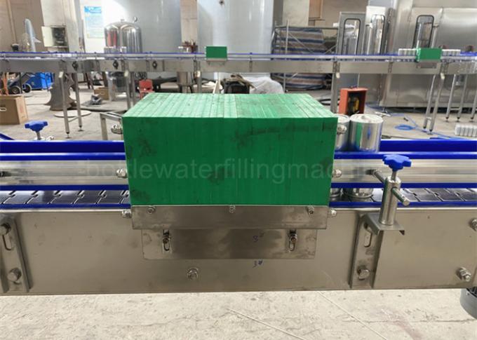 6000CPH Soya Sütü Teneke Kutu Suyu Dolum Makinesi Açık Vana Yüksekliği Ayarlanabilir 1