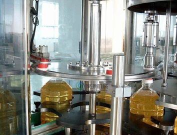Automatic 5L Edible Oil Filling Machine With Screw Cap , Oil Bottle Filling Machine