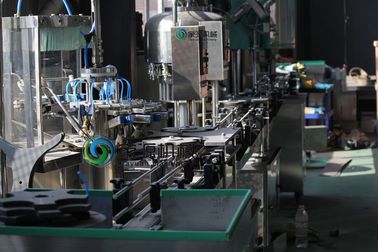 2000 bph Beverage Filling Machine , 500ml Juice PET Bottle Filler Machine